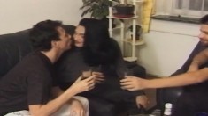Cum-loving babe gets into a threesome with two eager fuckers