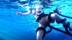 Tifa underwater tentacle hentai