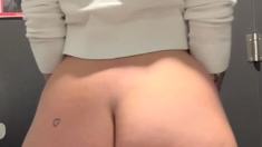 Amateur Vip Ass Flashing Boobs On Live Webcam